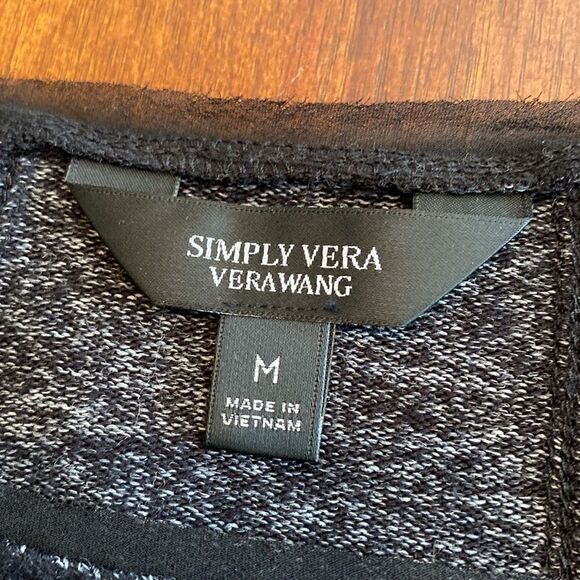 Simply Vera Vera Wang Long Sleeve Top - Picture 2 of 4